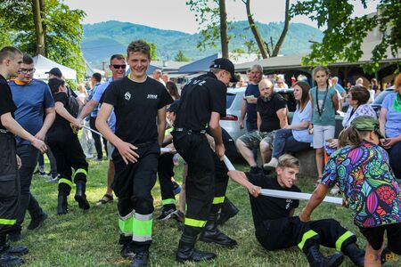  (kliknięcie spowoduje powiększenie obrazu)