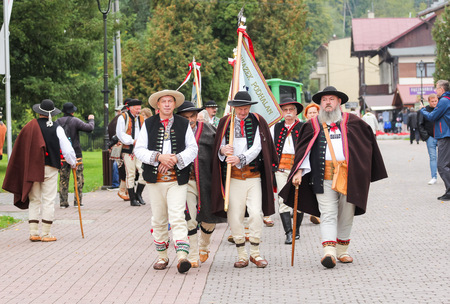  (kliknięcie spowoduje powiększenie obrazu)