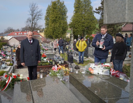  (kliknięcie spowoduje powiększenie obrazu)