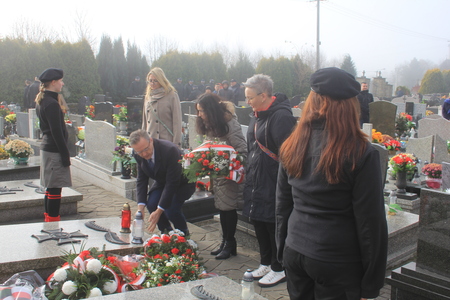 (kliknięcie spowoduje powiększenie obrazu)