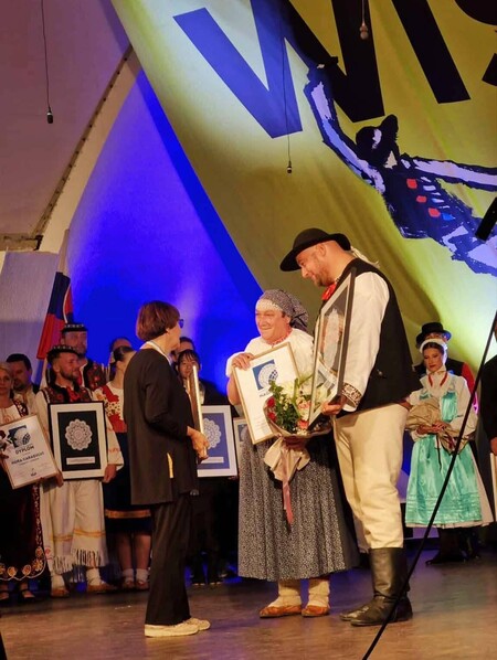 Sukces Zespołu Regionalnego BRENNA na Międzynarodowych Spotkaniach Folklorystycznych w Wiśle!  (kliknięcie spowoduje powiększenie obrazu)