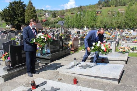  (kliknięcie spowoduje powiększenie obrazu)