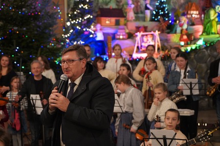 Zimowy Koncert Bazy Talentów OPKiS (kliknięcie spowoduje powiększenie obrazu)