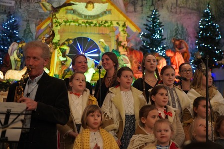 Zimowy Koncert Bazy Talentów OPKiS (kliknięcie spowoduje powiększenie obrazu)