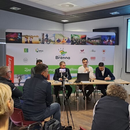 Konferencja prasowa inaugurująca przygotowania do sezonu zimowego (kliknięcie spowoduje powiększenie obrazu)