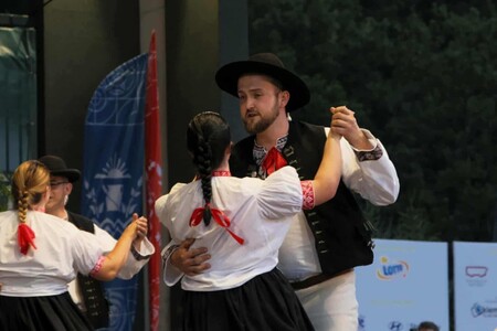Sukces Zespołu Regionalnego BRENNA na Międzynarodowych Spotkaniach Folklorystycznych w Wiśle!  (kliknięcie spowoduje powiększenie obrazu)