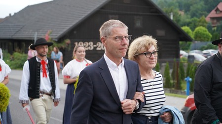  (kliknięcie spowoduje powiększenie obrazu)