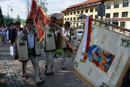  (kliknięcie spowoduje powiększenie obrazu)
