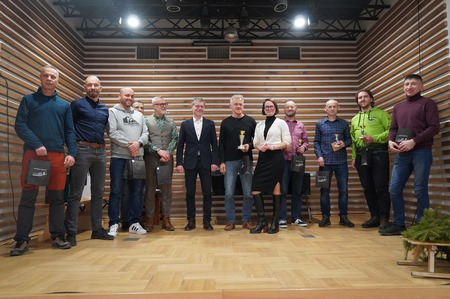  (kliknięcie spowoduje powiększenie obrazu)