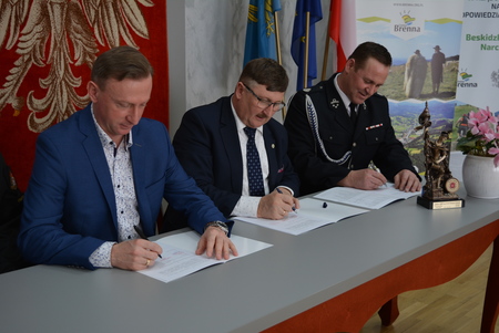  (kliknięcie spowoduje powiększenie obrazu)