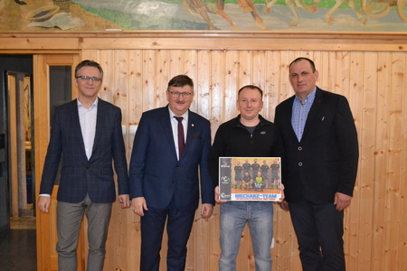 (kliknięcie spowoduje powiększenie obrazu)