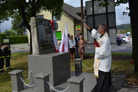  (kliknięcie spowoduje powiększenie obrazu)