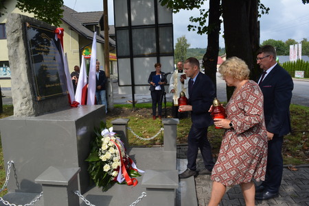  (kliknięcie spowoduje powiększenie obrazu)