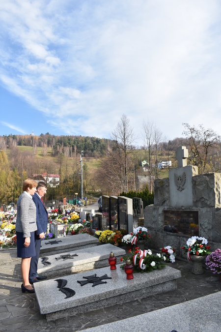  (kliknięcie spowoduje powiększenie obrazu)