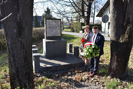  (kliknięcie spowoduje powiększenie obrazu)