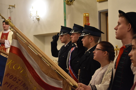  (kliknięcie spowoduje powiększenie obrazu)