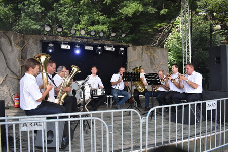  (kliknięcie spowoduje powiększenie obrazu)