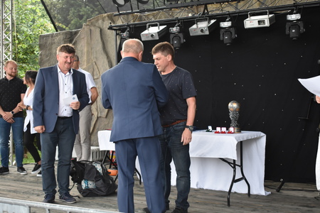  (kliknięcie spowoduje powiększenie obrazu)