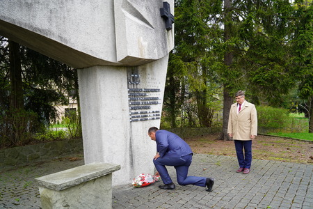  (kliknięcie spowoduje powiększenie obrazu)