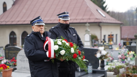 (kliknięcie spowoduje powiększenie obrazu)