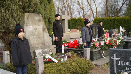  (kliknięcie spowoduje powiększenie obrazu)