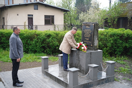  (kliknięcie spowoduje powiększenie obrazu)