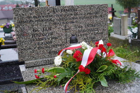  (kliknięcie spowoduje powiększenie obrazu)
