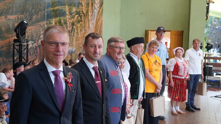  (kliknięcie spowoduje powiększenie obrazu)