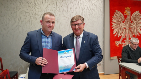  (kliknięcie spowoduje powiększenie obrazu)