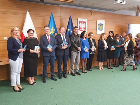  (kliknięcie spowoduje powiększenie obrazu)