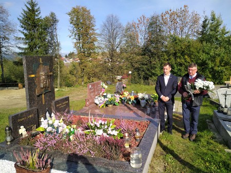  (kliknięcie spowoduje powiększenie obrazu)