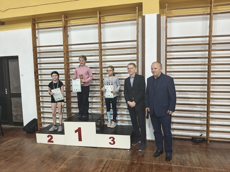  (kliknięcie spowoduje powiększenie obrazu)
