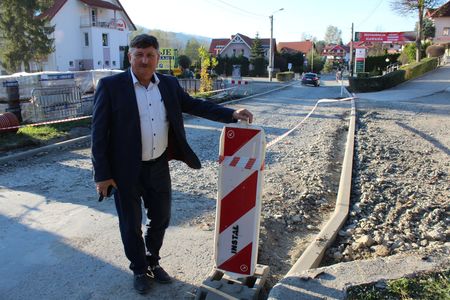  (kliknięcie spowoduje powiększenie obrazu)