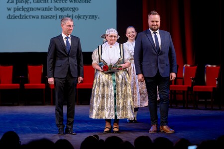  (kliknięcie spowoduje powiększenie obrazu)