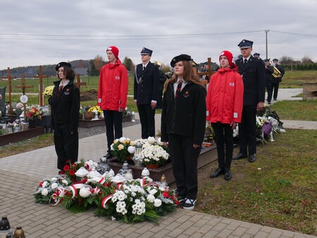  (kliknięcie spowoduje powiększenie obrazu)
